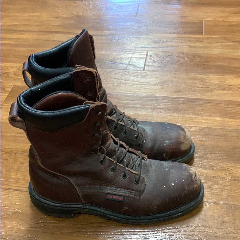 Vintage Red Wing Oxblood Leather Lace Up Steel toe Work Boots